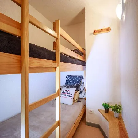 6 Pers. Avec Balcon, Au Calme Proche Du Centre De - Fr-1-296-158 Daire