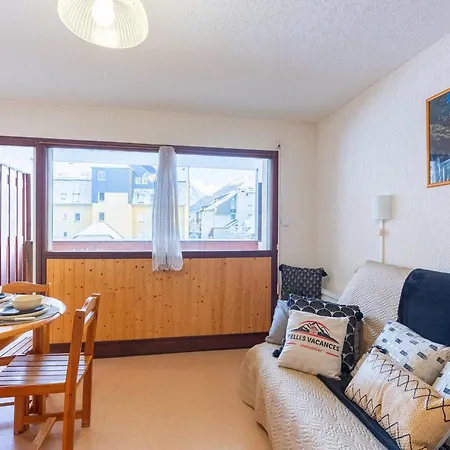 6 Pers. Avec Balcon, Au Calme Proche Du Centre De - Fr-1-296-158